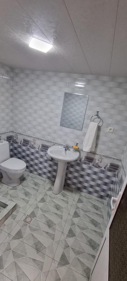 סמרקנד Hostel Muborak מראה חיצוני תמונה